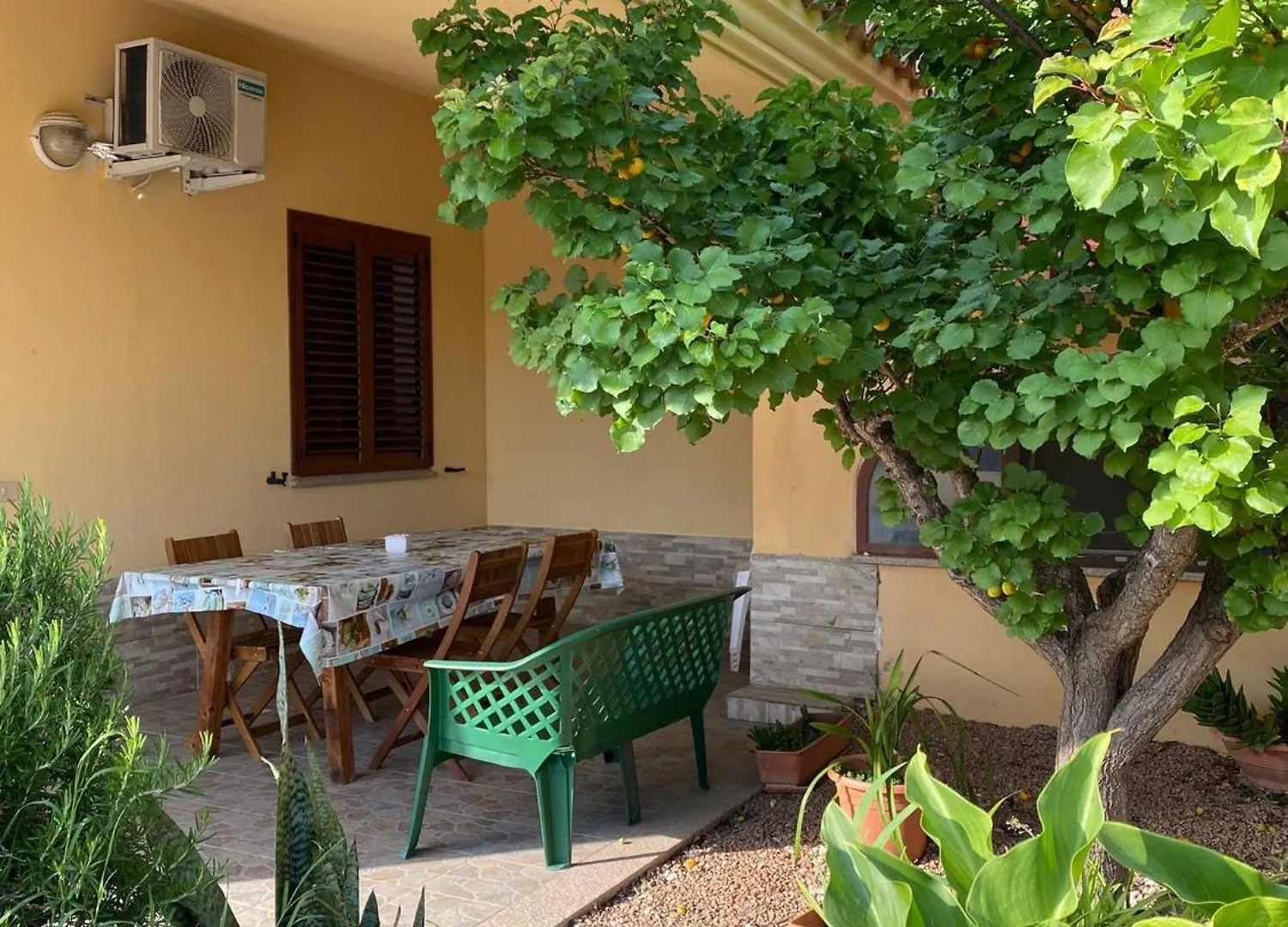 Appartamento Salvatore Caletta Sul Mare La Caletta